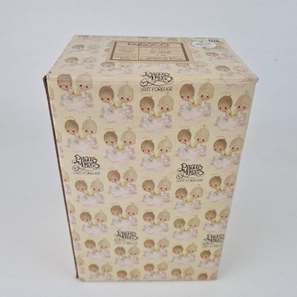 Precious Moments E-2374 Bundles of Joy Girl Christmas Porcelain Figurine Vntg - Picture 7 of 8